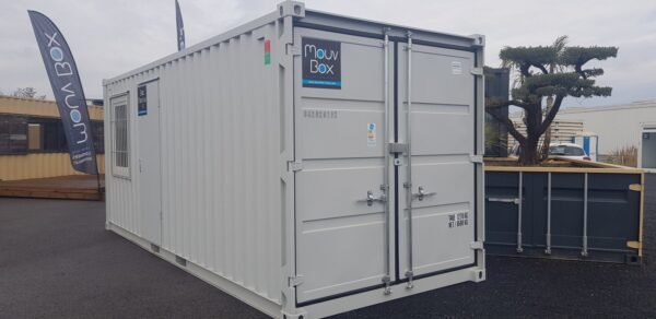 Contenedor de almacenamiento equipado de 20′ (Entregado*) – Image 3