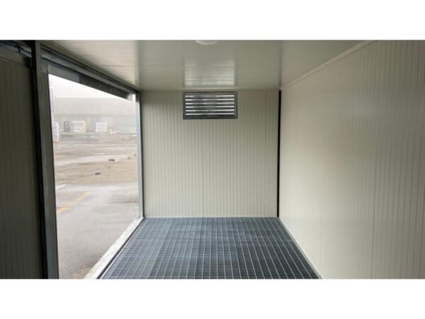 Contenedor prefabricado con cubeta colectora - Aislado - 300 X 240 - H 240 – Image 6